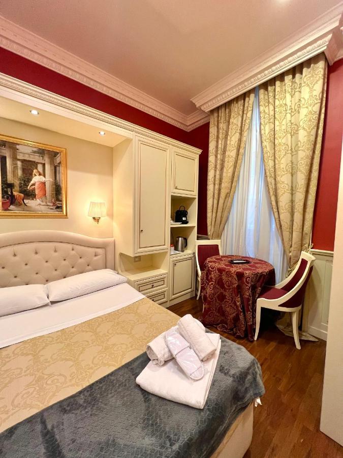 Dimora Frattina Ξενοδοχείο Ρώμη Εξωτερικό φωτογραφία
